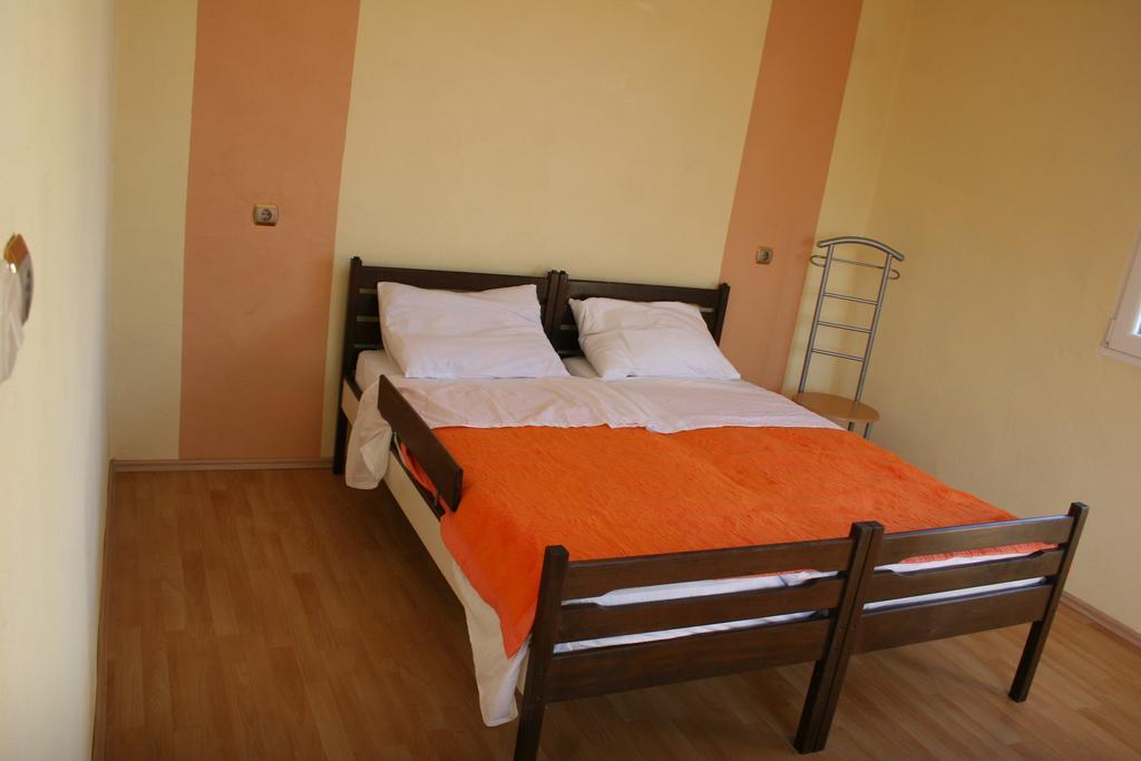 Holiday Home Dutch Sibenik Bilik gambar